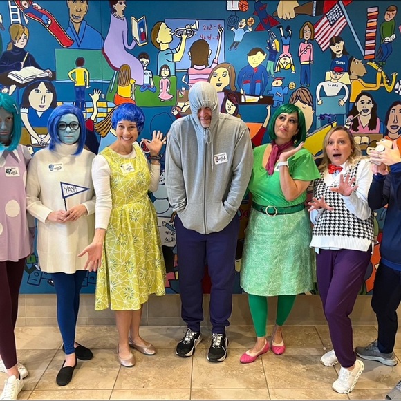 Joy (from Inside Out) Costume, size Women’s medium - Picture 4 of 5